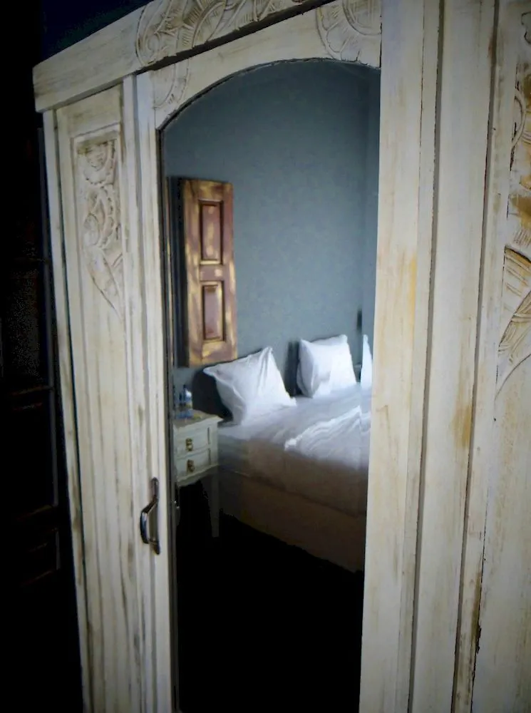 Wallis Sao Bento Guest House Lisbon Portugal