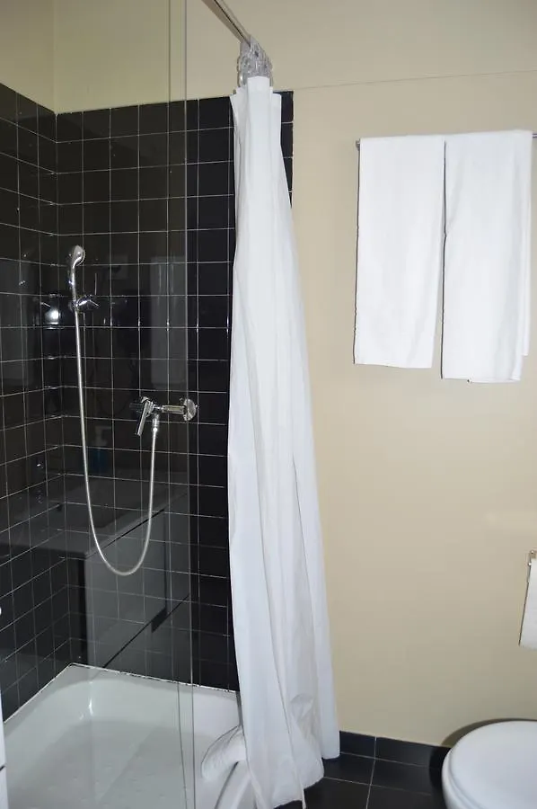 Wallis Sao Bento Guest House Lisbon